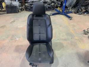VF SS SV6 Storm Holden Commodore sedan LH Cloth Seat Red stitching.