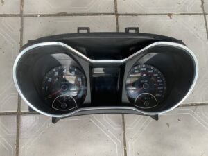 VF HSV Gen-F Senator Clubsport Maloo GTS Dash cluster