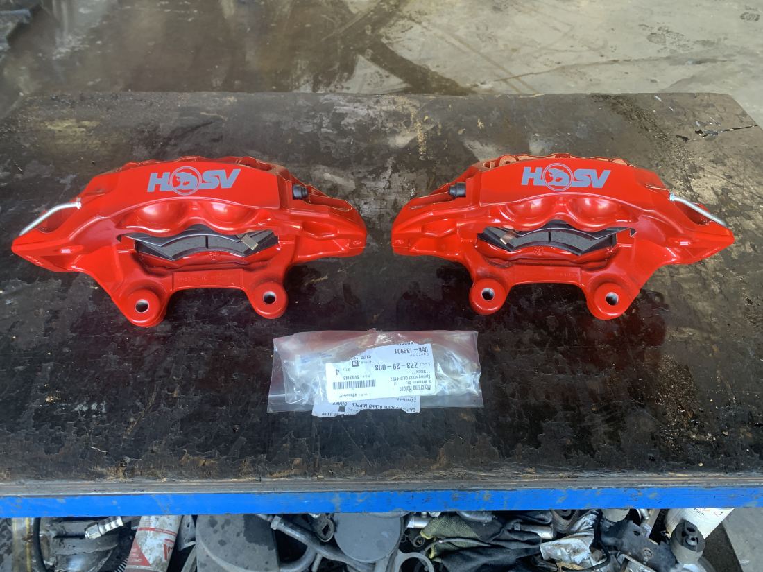 Brand new VF HSV front 4 spot AP Racing brake Calipers with bolts