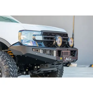 TJM VENTURER BULL BAR BLACK
